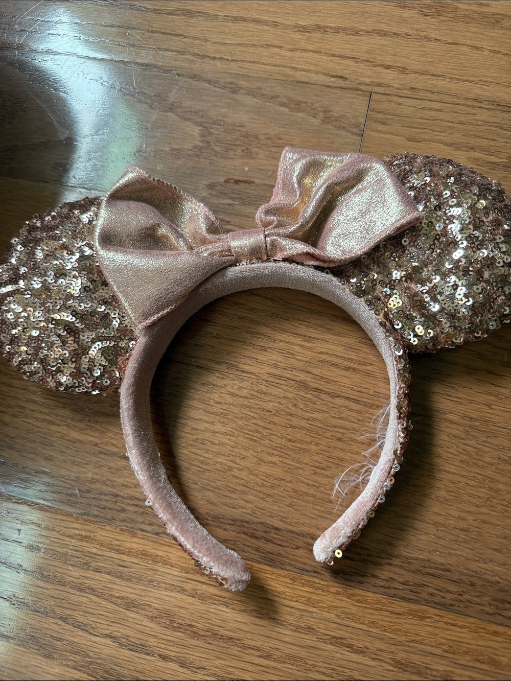 Disney Rose Gold Sequin Minnie Mouse Ears Headband
